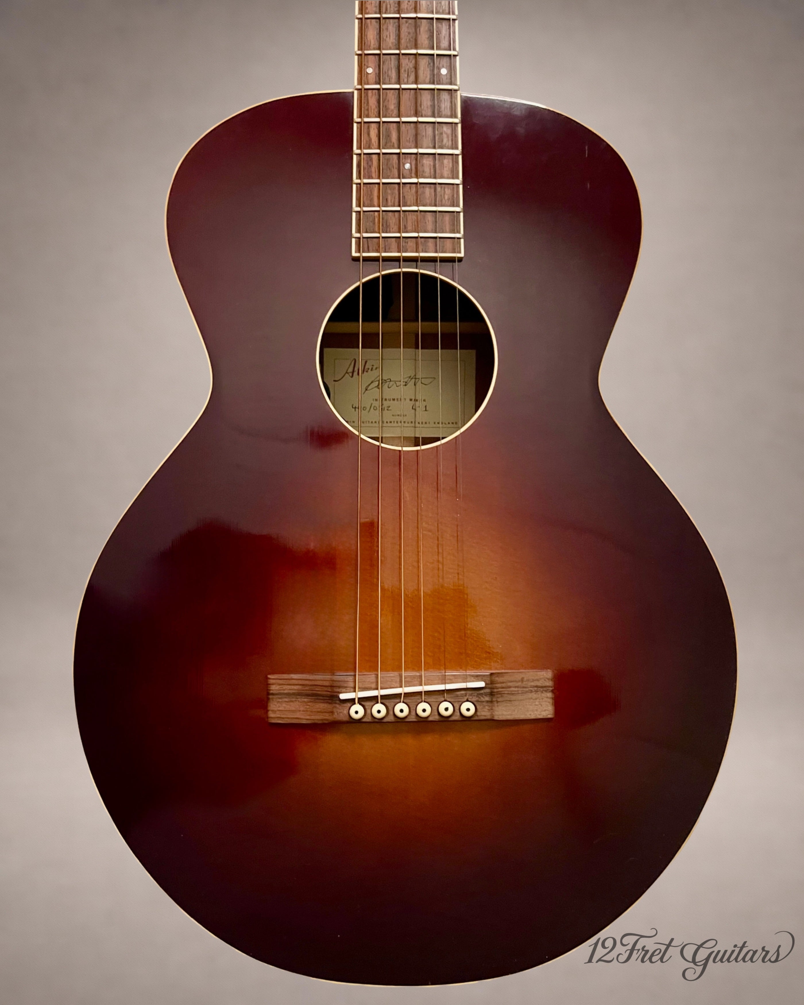 Atkin L-1 (2015) Akustikgitarre Details