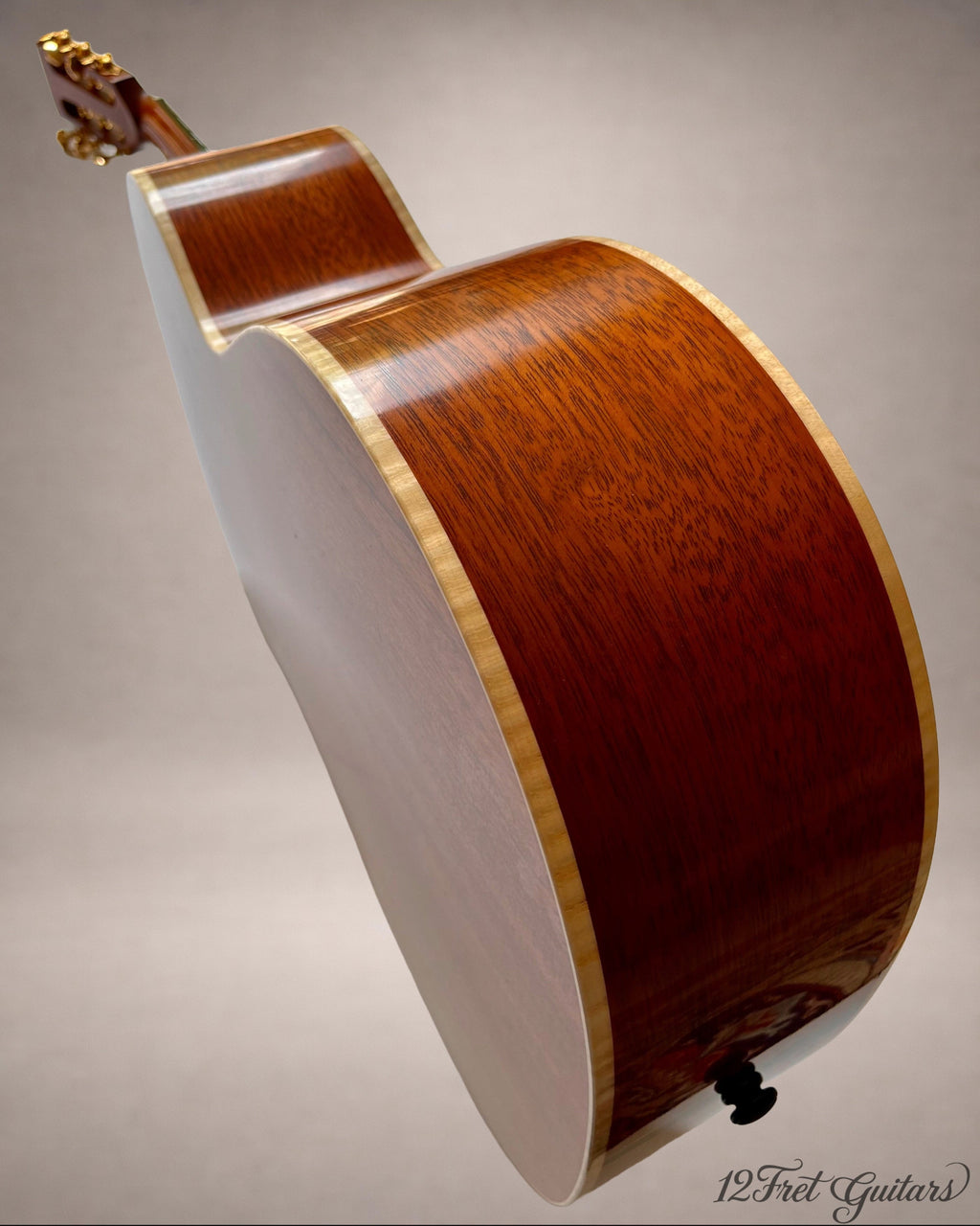Avalon A15 (2026) Akustikgitarre Details