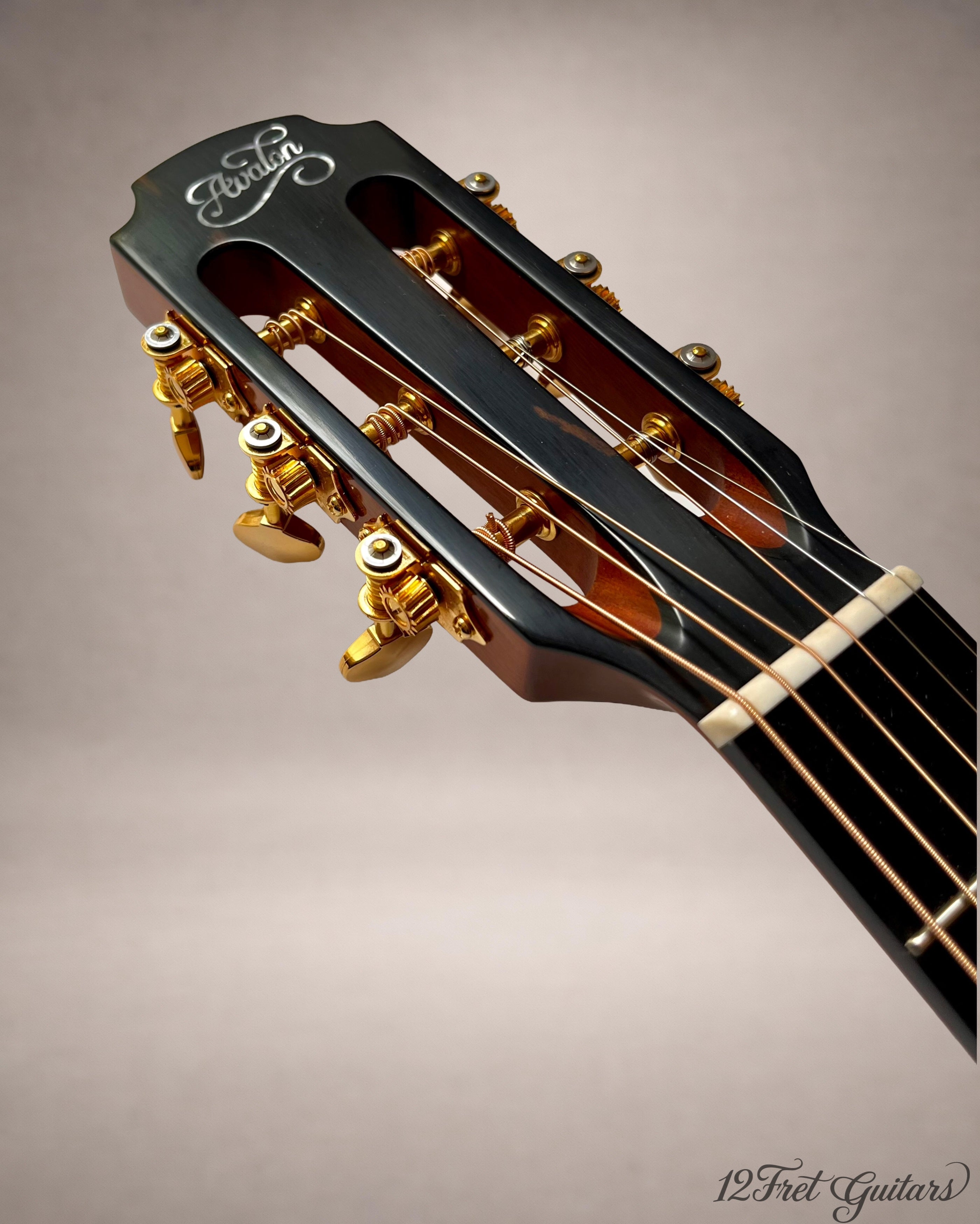 Avalon A15 (2026) Akustikgitarre Details