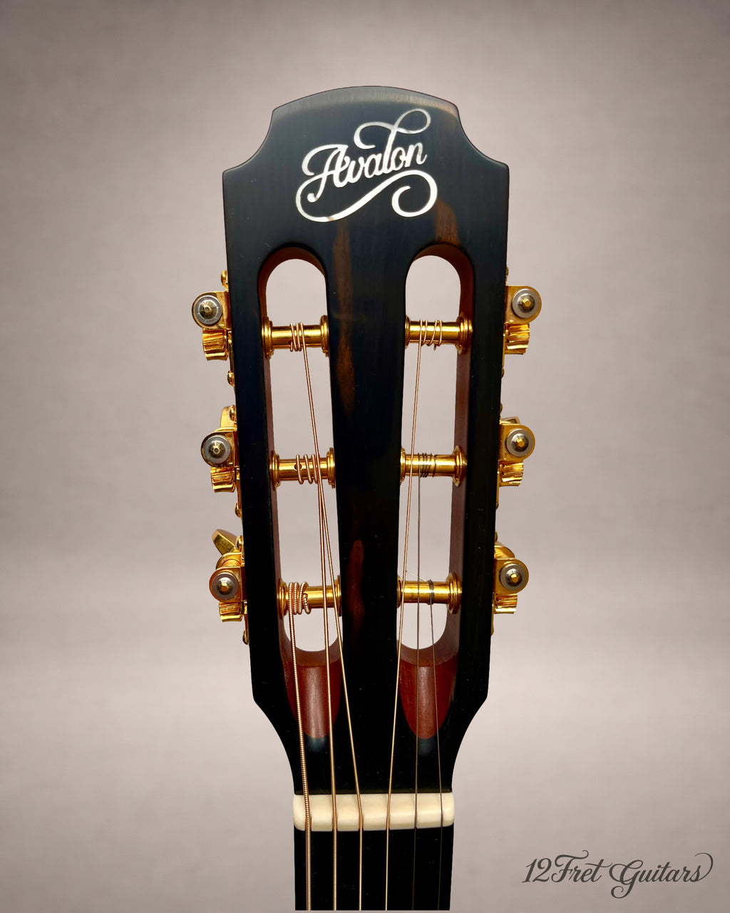 Avalon S15 (2026) Akustikgitarre Details
