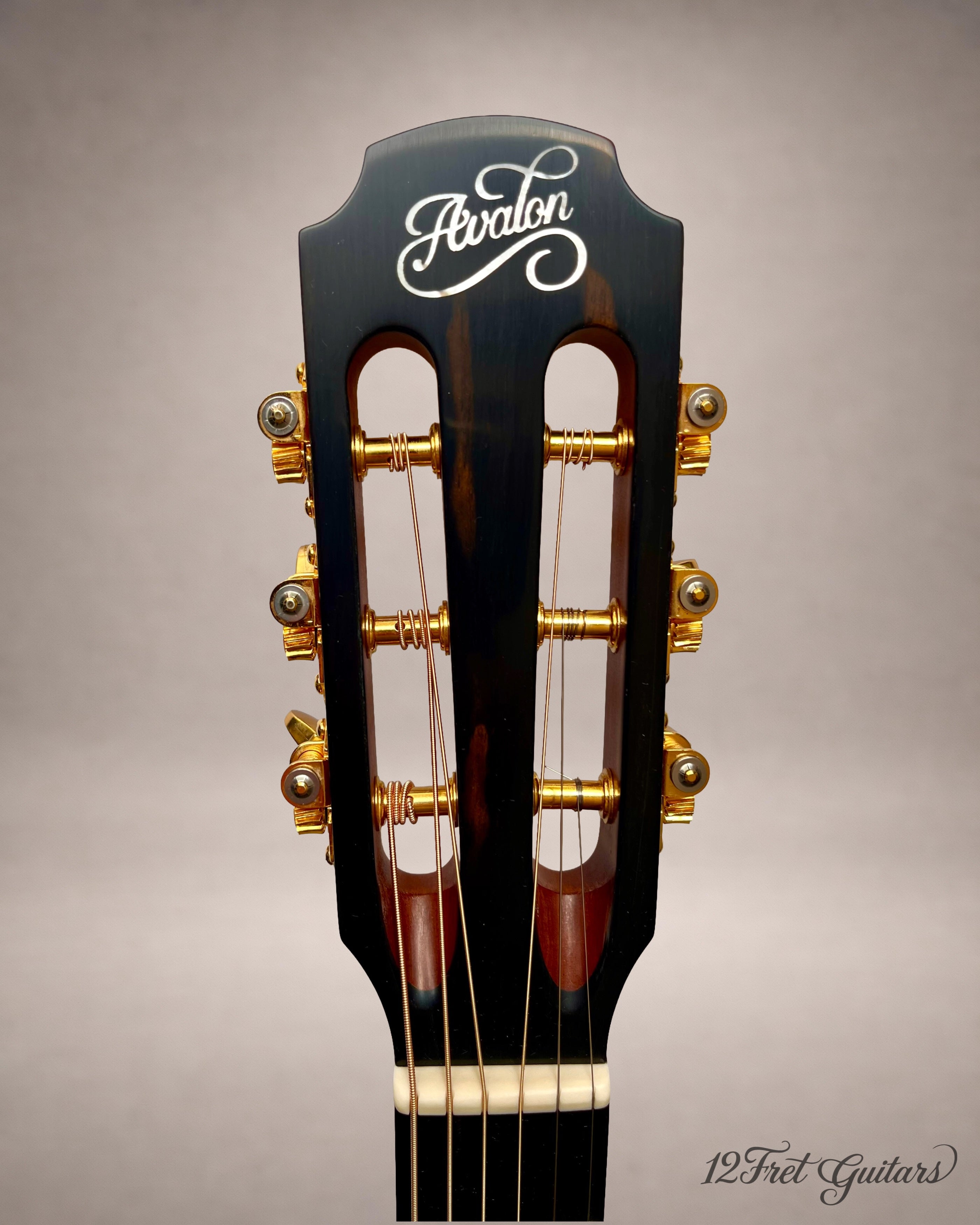 Avalon S15 (2026) Akustikgitarre Details