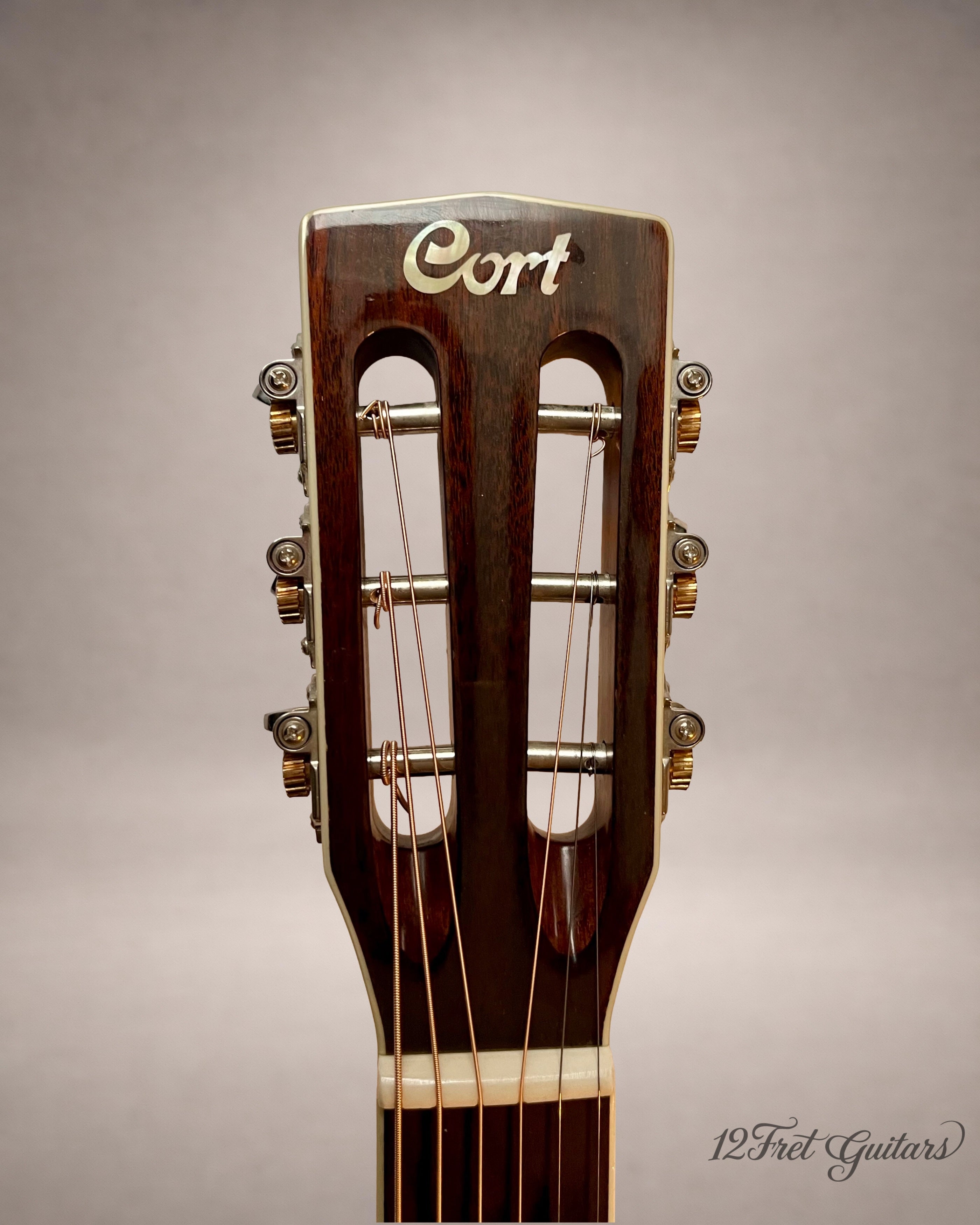 Cort L500-O NAT (2015) Akustikgitarre Details