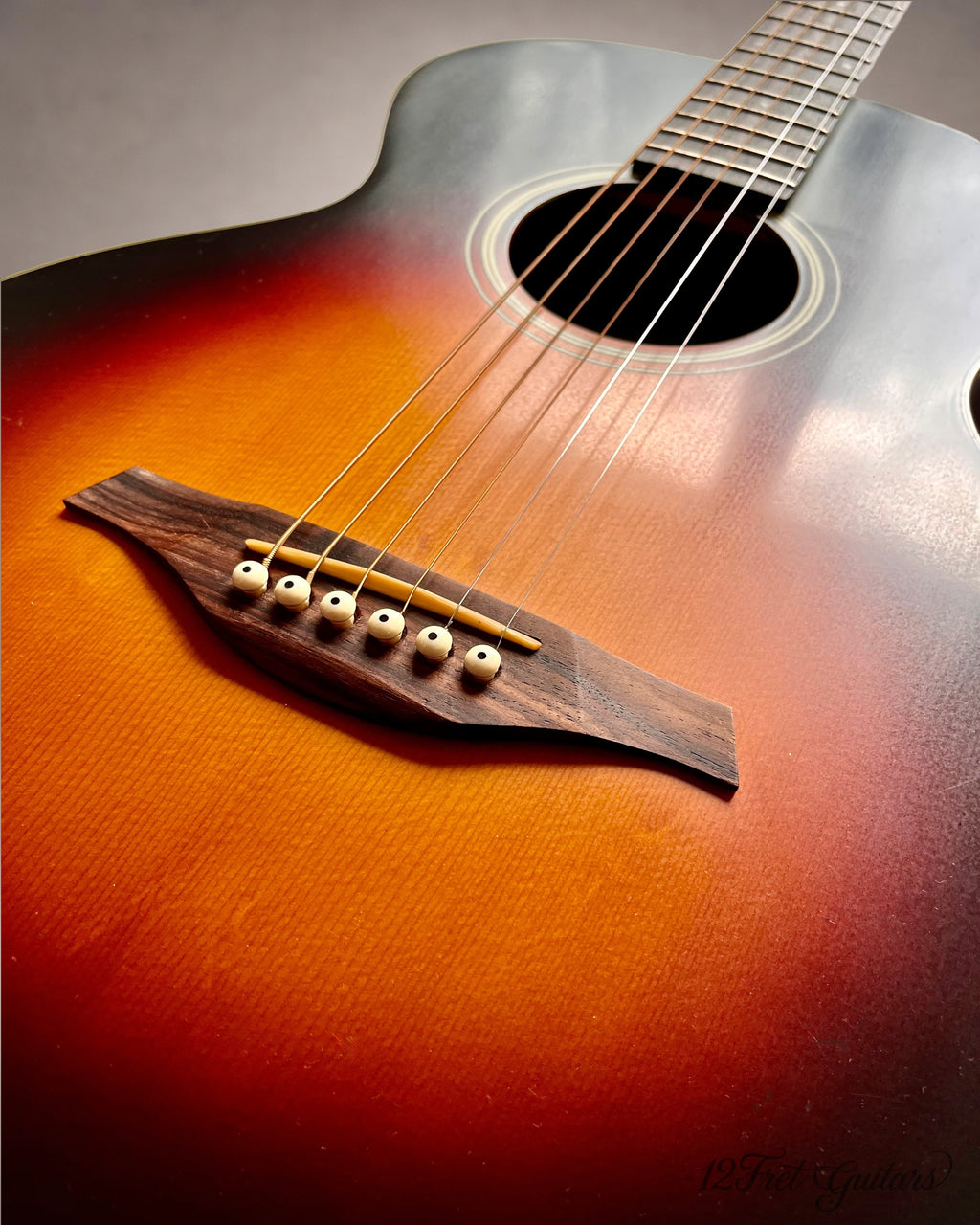 Hohner Essential Roots ER-S0SB (2013) Akustikgitarre Details