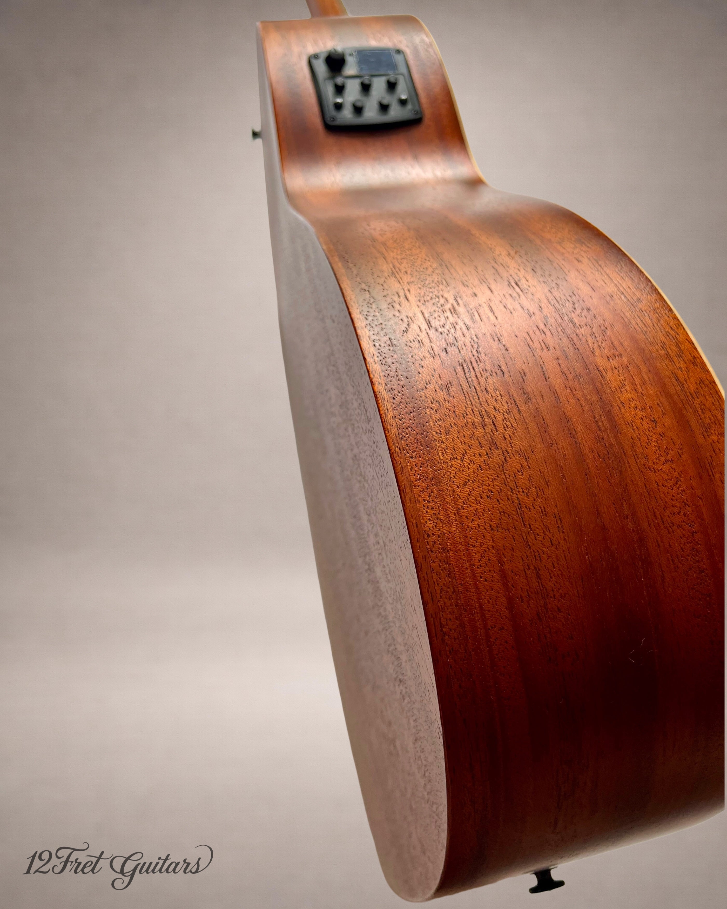 Lâg Tramontane T177Pe Akustikgitarre Details