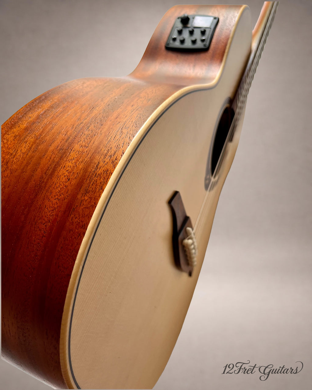 Lâg Tramontane T177Pe Akustikgitarre Details