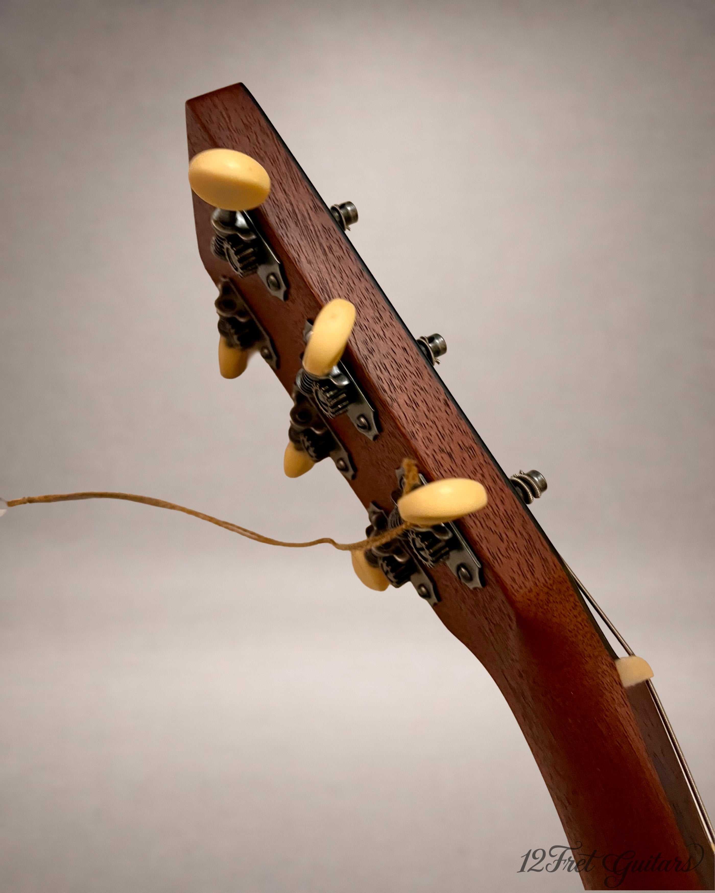 Martin 00-17s Whiskey Sunset (2016) Akustikgitarre Details