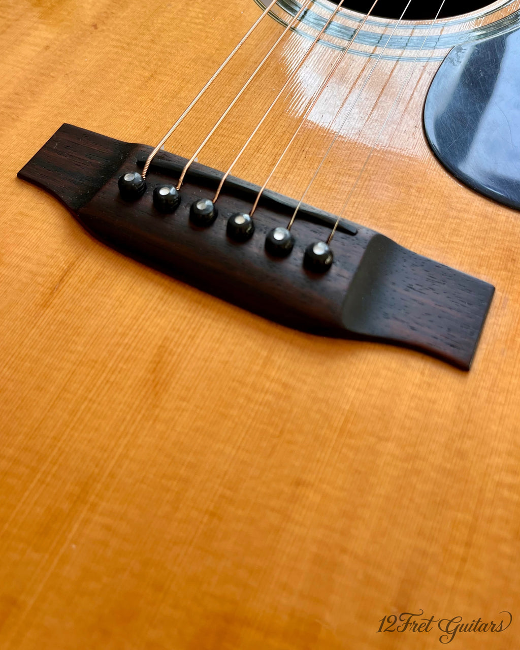 Suzuki Three-S FE-200-B (1978) Akustikgitarre Details